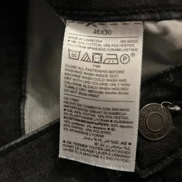 Old Navy Black Men’s Slim Jeans, Sz 46x30 - Picture 5 of 5